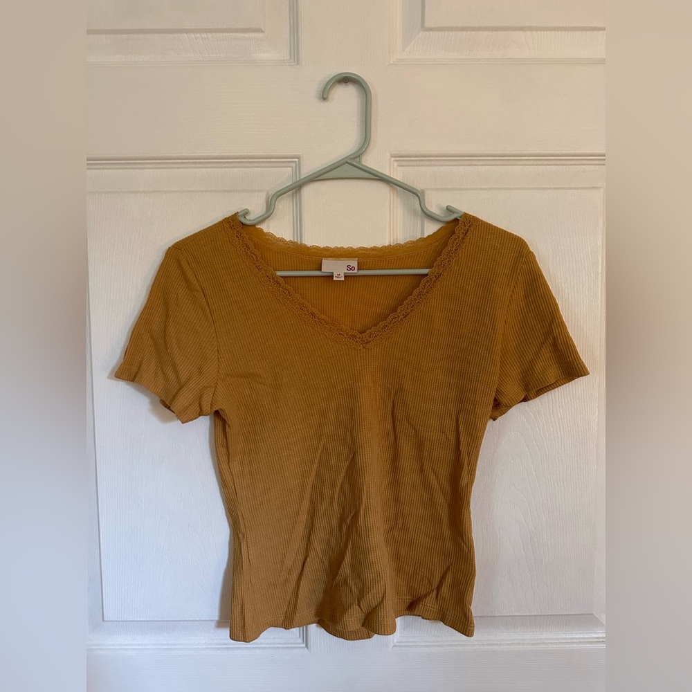 SO medium golden yellow T-shirt